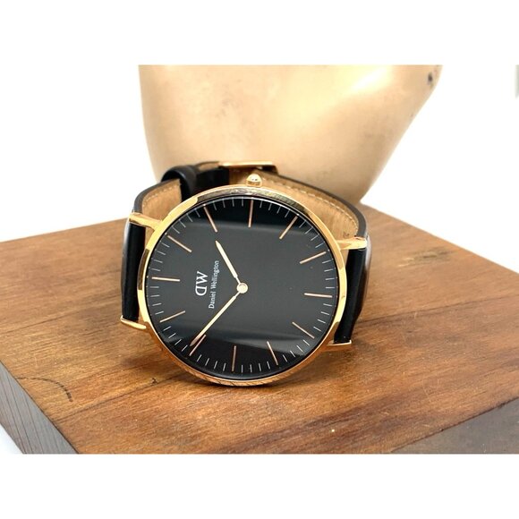 Daniel Wellington Men's Watch DW00100127 Rose Gold Black Dial 41mm Leather Band - Picture 7 of 13